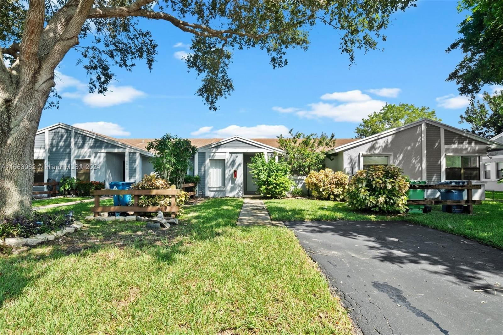 Real estate property located at 8041 41st Ct, Broward, HEFTLER TOWNHOUSES AT RED, Sunrise, FL