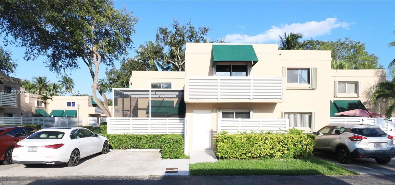 Real estate property located at 14366 98th Ter none, Miami-Dade, KENDALL CENTER, Miami, FL