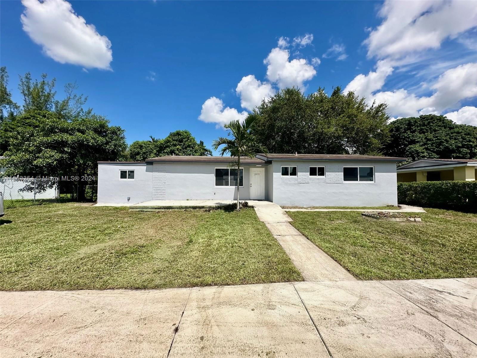 Real estate property located at 2371 174th Ter, Miami-Dade, MYRTLE GROVE 2ND ADDN, Miami Gardens, FL