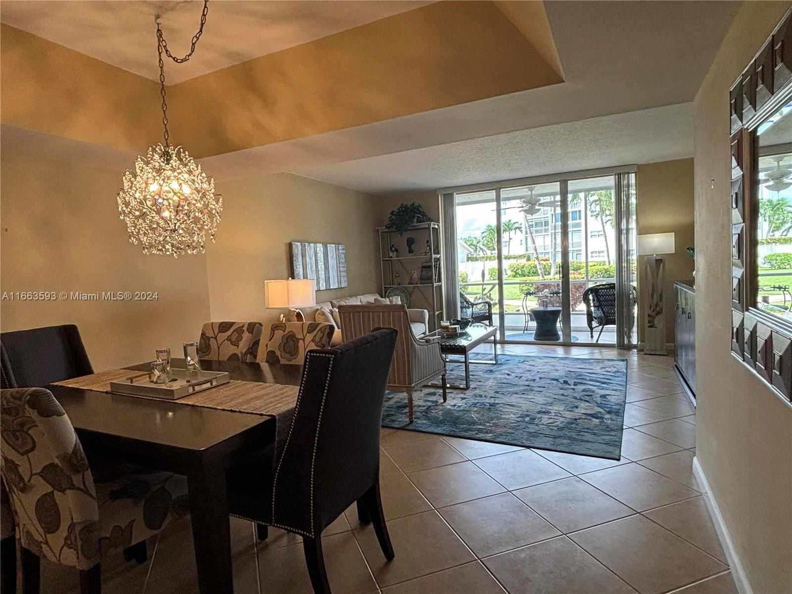 Real estate property located at 6850 10th Ave N #105, Palm Beach, CARLISLE AT POINCIANA CON, Lake Worth, FL