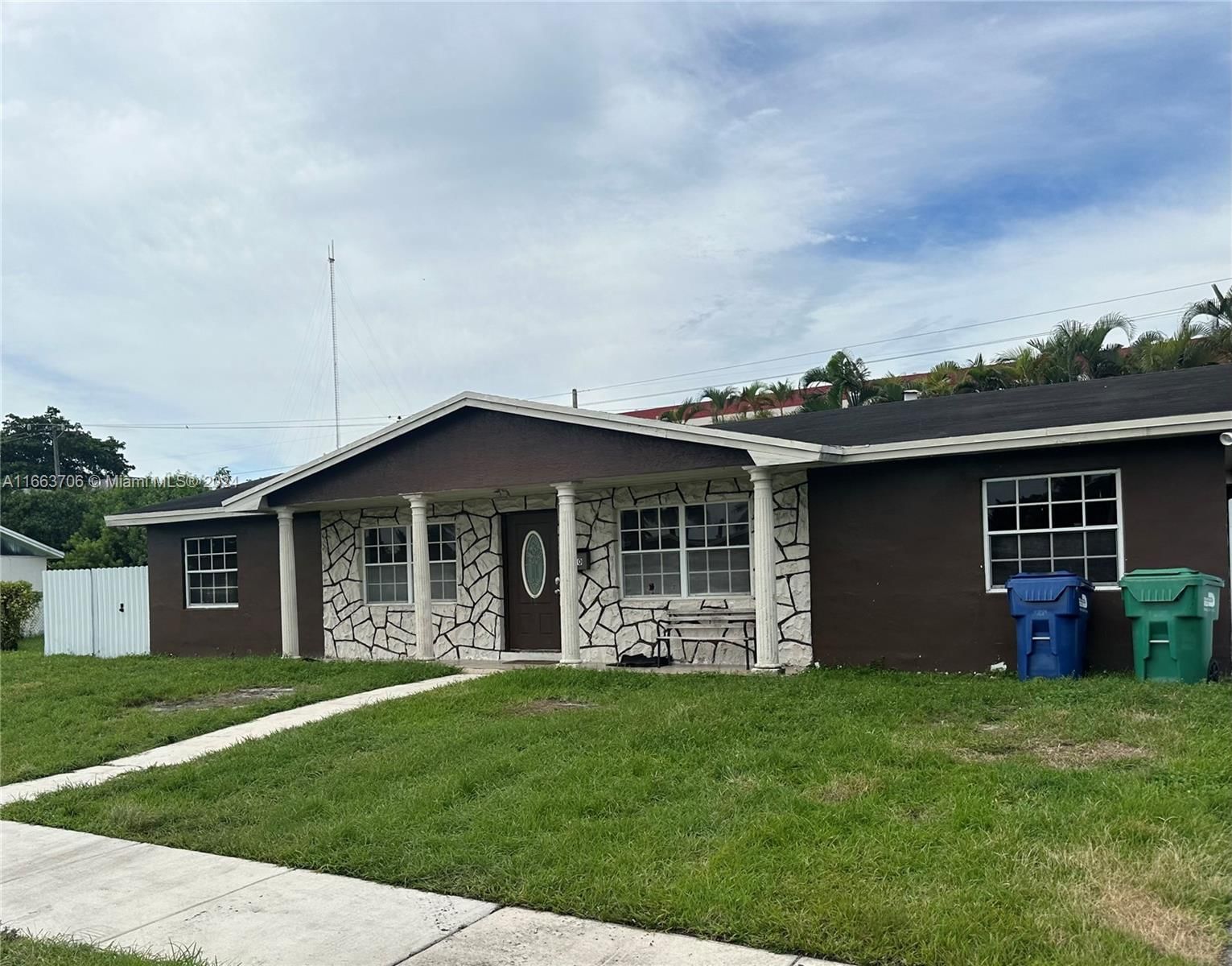 Real estate property located at 20570 1st Ct, Miami-Dade, ANDOVER 3RD ADDN, Miami Gardens, FL