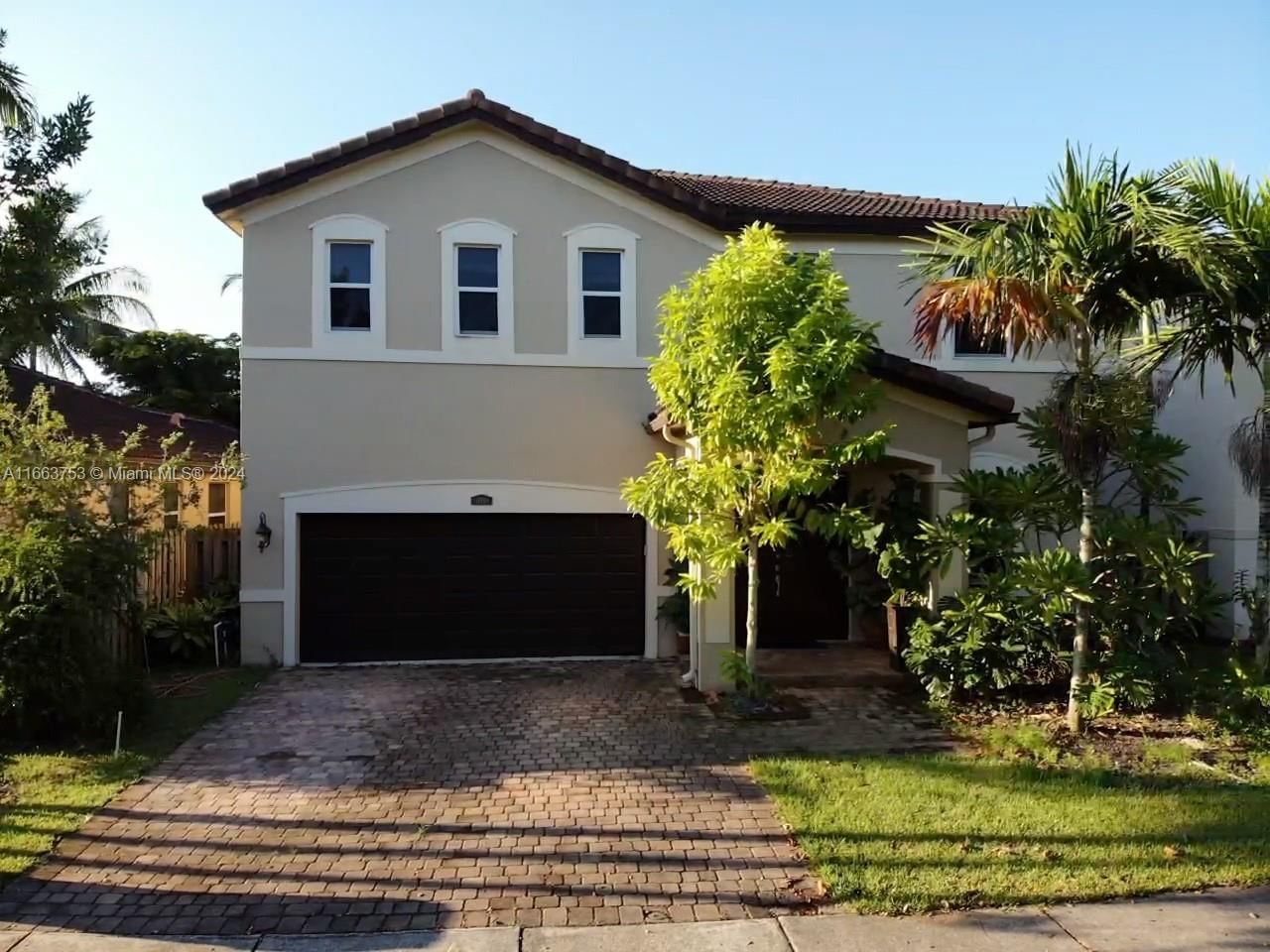 Real estate property located at 11938 253rd Ter, Miami-Dade, HEMINGWAY POINT, Homestead, FL