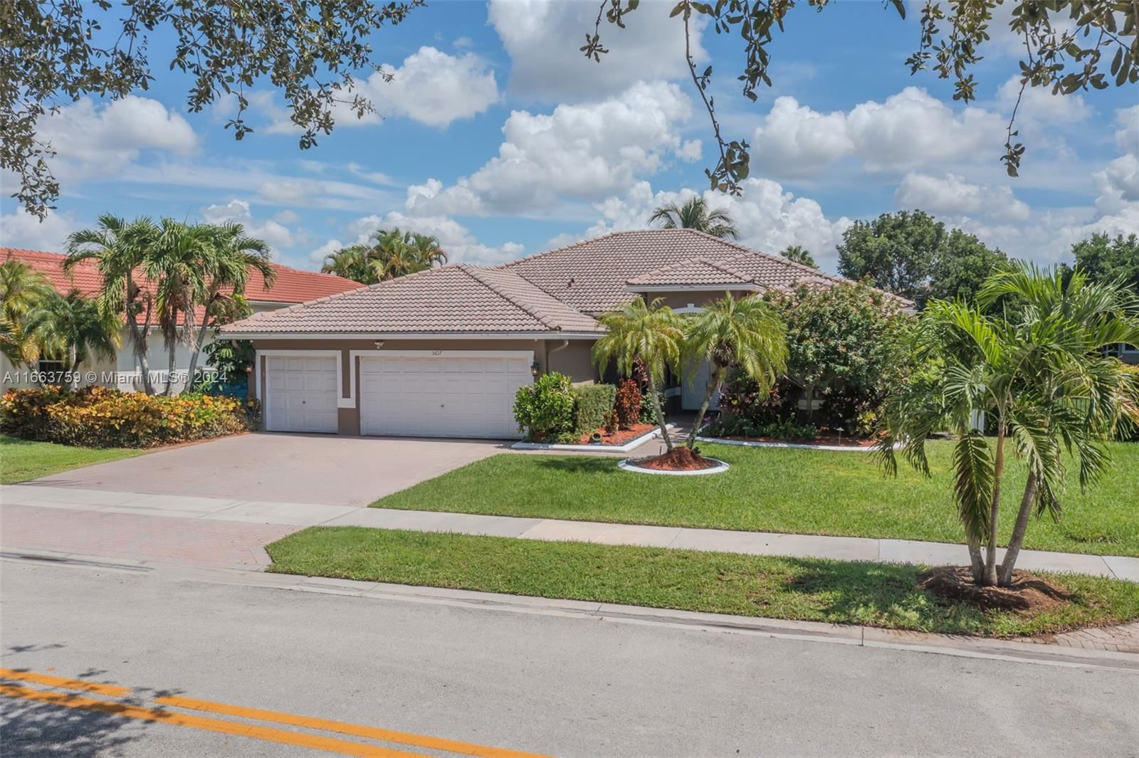 Real estate property located at 5617 106th Way, Broward, KENSINGTON NORTH, Coral Springs, FL