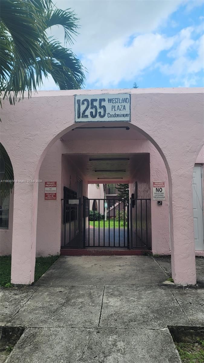 Real estate property located at 1255 53rd St #101-1, Miami-Dade, WESTLAND PLAZA CONDO, Hialeah, FL