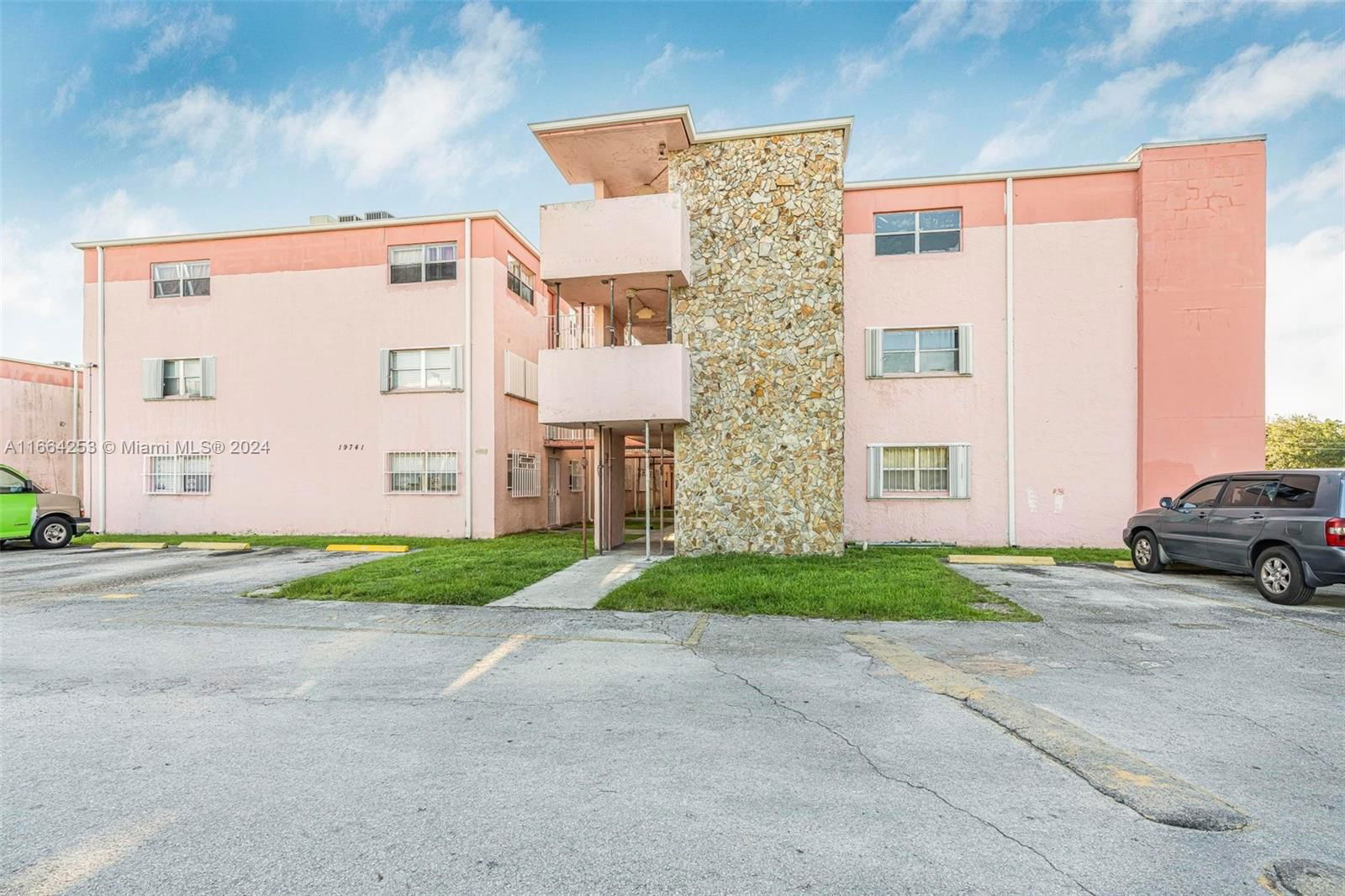 Real estate property located at 19741 114th Ave #360-13, Miami-Dade, POINT SOUTH CONDO, Miami, FL