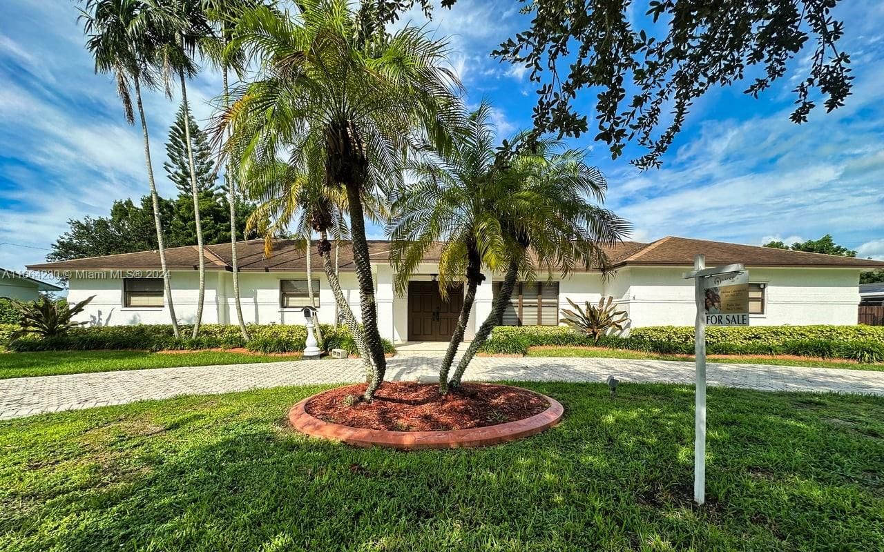 Real estate property located at 17720 92nd Ave, Miami-Dade, THE BANYAN DRIVE ESTATES, Palmetto Bay, FL