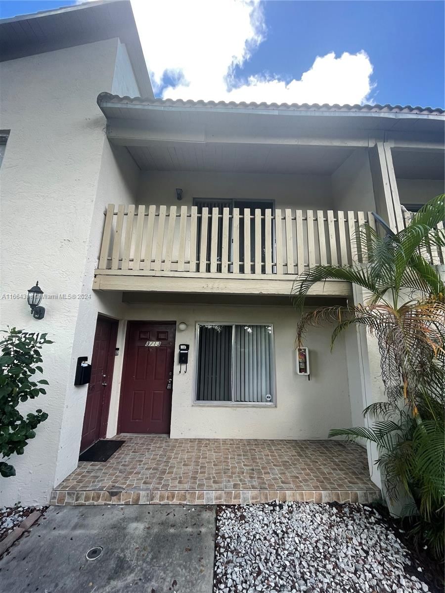 Real estate property located at 3713 Riverside Dr #3713, Broward, CORAL SPRINGS SUB NO 1, Coral Springs, FL