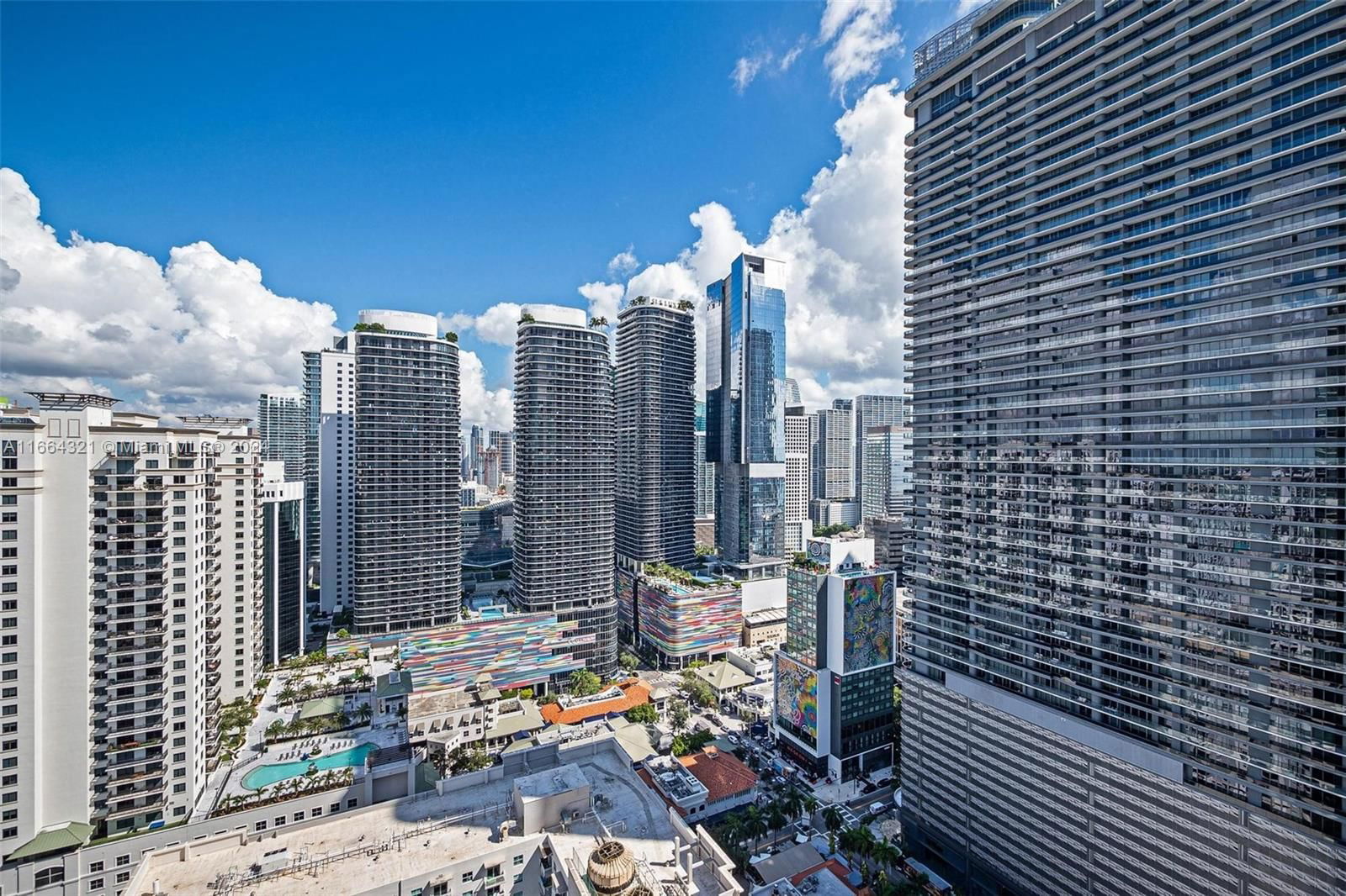 Real estate property located at 1111 1st Ave #3722-N, Miami-Dade, THE AXIS ON BRICKELL II C, Miami, FL