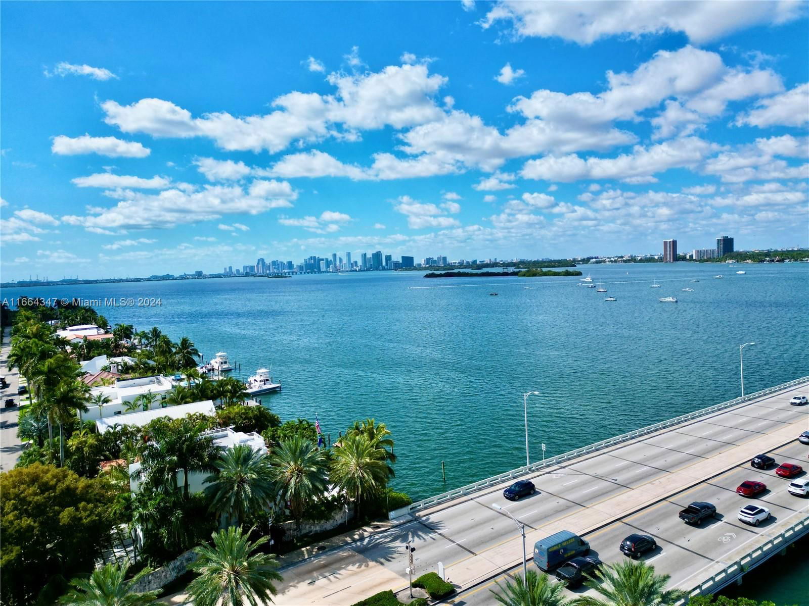 Real estate property located at 7904 West Dr #1002, Miami-Dade, BAYSHORE YACHT & TENNIS C, North Bay Village, FL