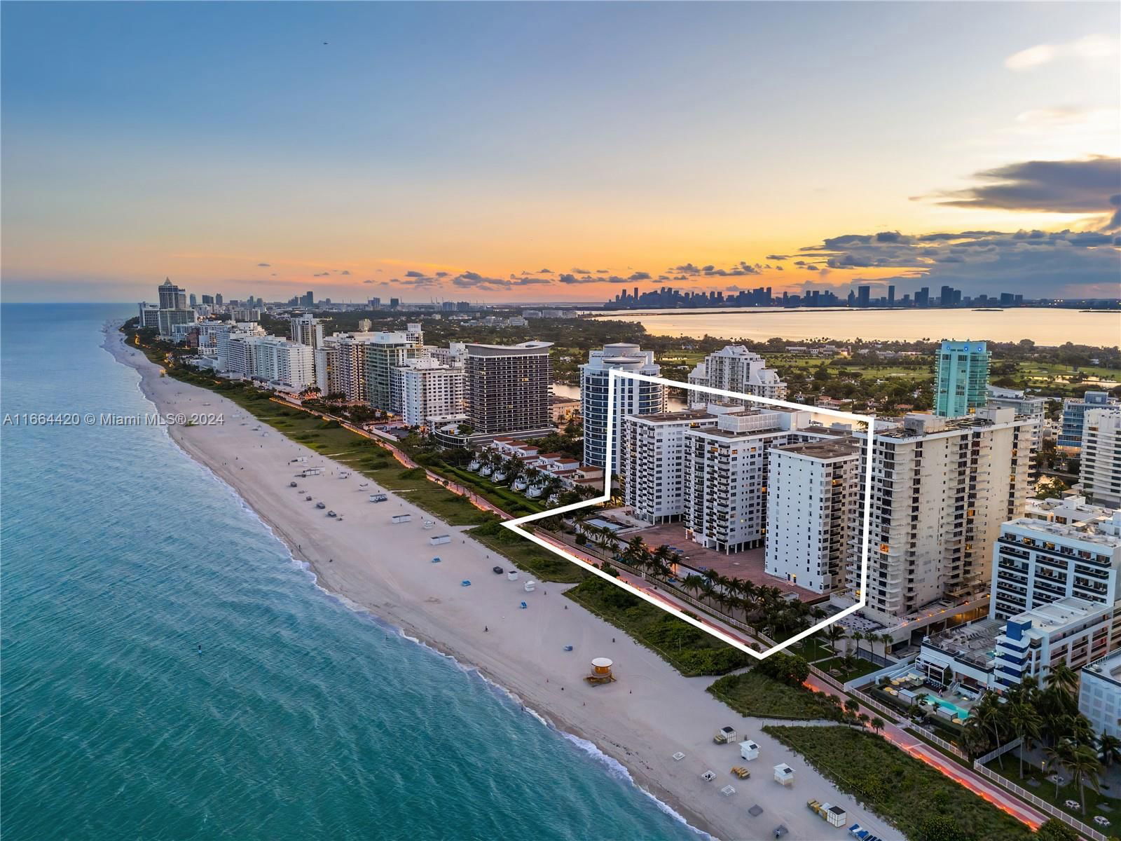 Real estate property located at 6039 Collins Ave #1129, Miami-Dade, MAISON GRANDE CONDO, Miami Beach, FL