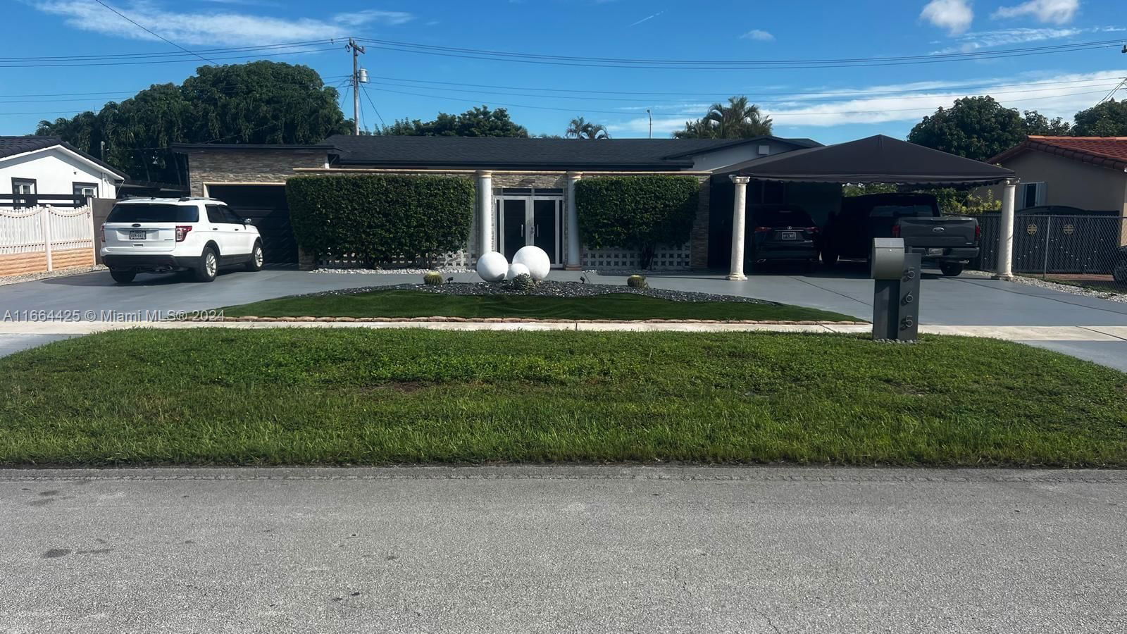 Real estate property located at 565 76th St, Miami-Dade, DOUGLAS ESTS 1ST ADDN, Hialeah, FL