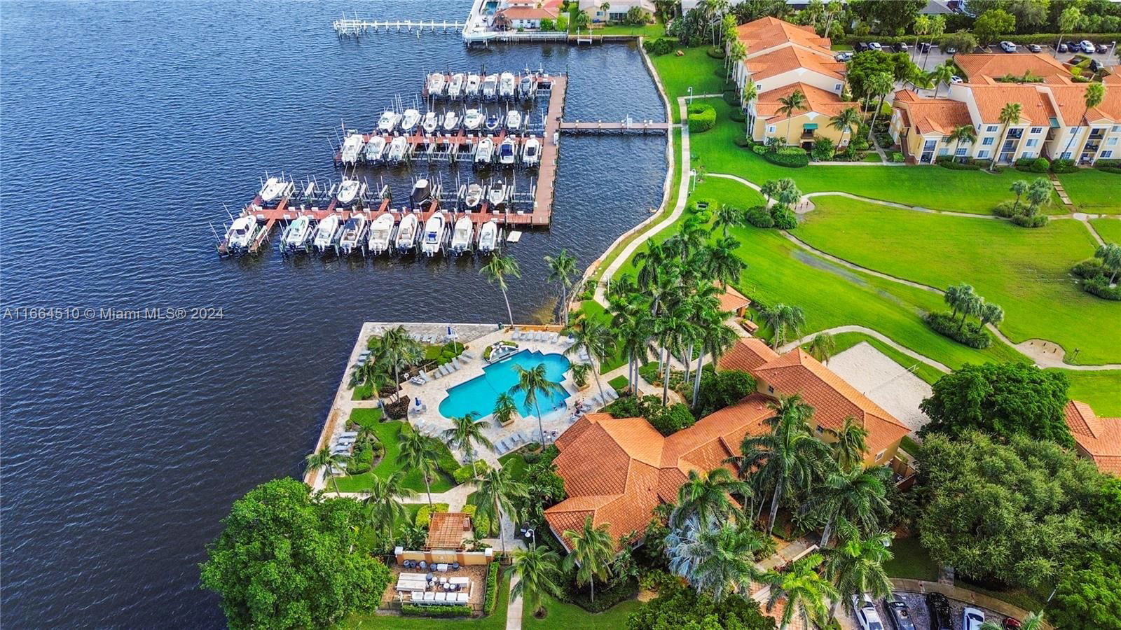 Real estate property located at 160 Yacht Club Way #110, Palm Beach, YACHT CLUB ON THE INTRACO, Hypoluxo, FL