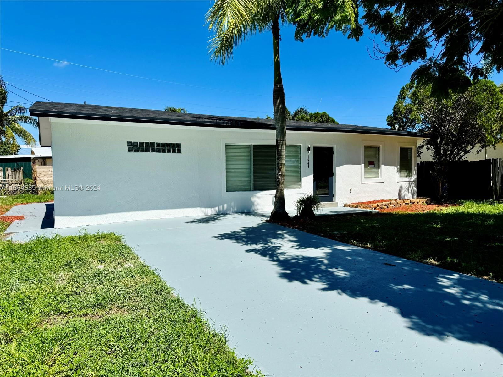 Real estate property located at 1649 30th Ct, Broward, CRESTHAVEN NO 4, Pompano Beach, FL