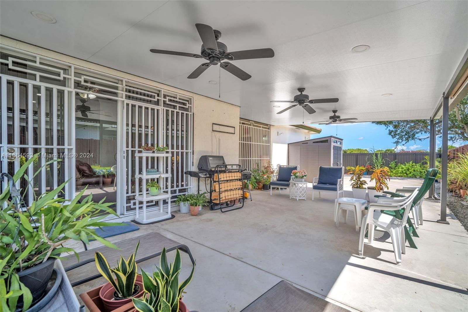 Real estate property located at 12406 214th Ter, Miami-dade, Jesslyn Subdivision, Miami, FL