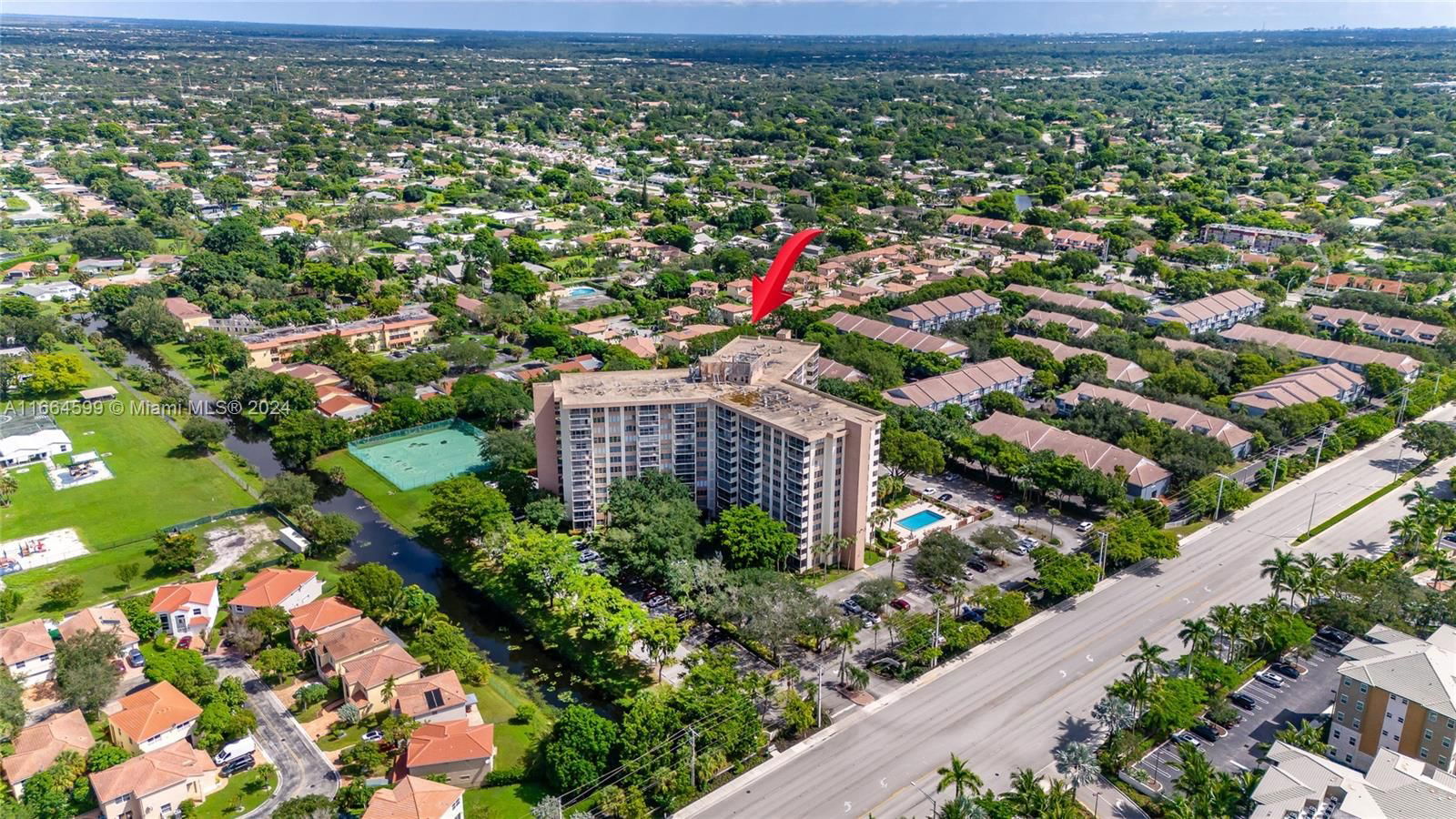 Real estate property located at 10777 Sample Rd #1006, Broward, COUNTRY CLUB TOWER OF COR, Coral Springs, FL