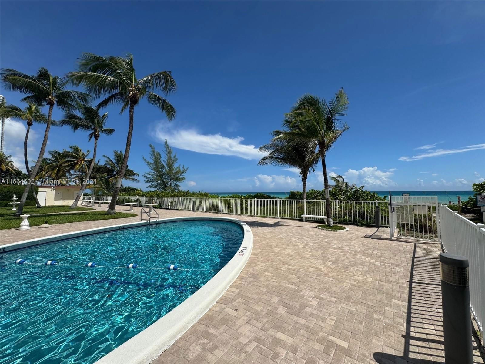 Real estate property located at 1936 Ocean Dr #8D, Broward, TAROMINA APTS CO-OP, Hallandale Beach, FL