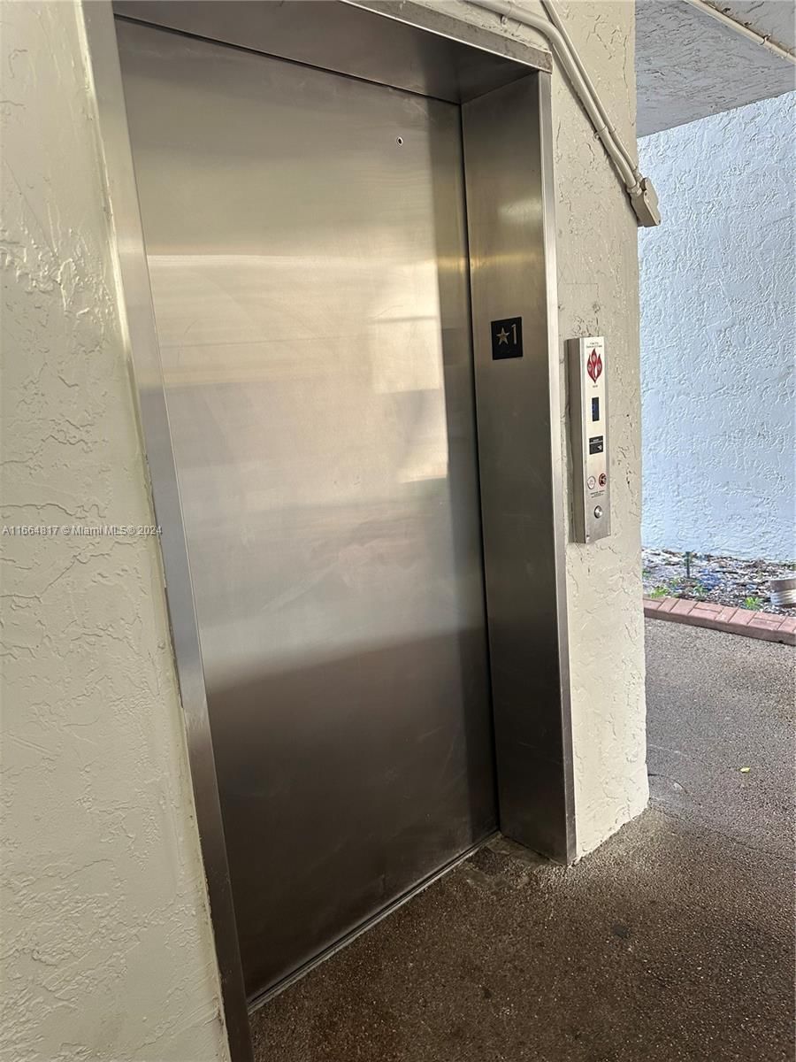 Real estate property located at 3730 Pine Island Rd #447, Broward, Sunrise Springs Condo Iv, Sunrise, FL