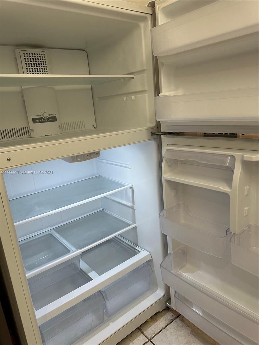 Real estate property located at 3730 Pine Island Rd #447, Broward, Sunrise Springs Condo Iv, Sunrise, FL