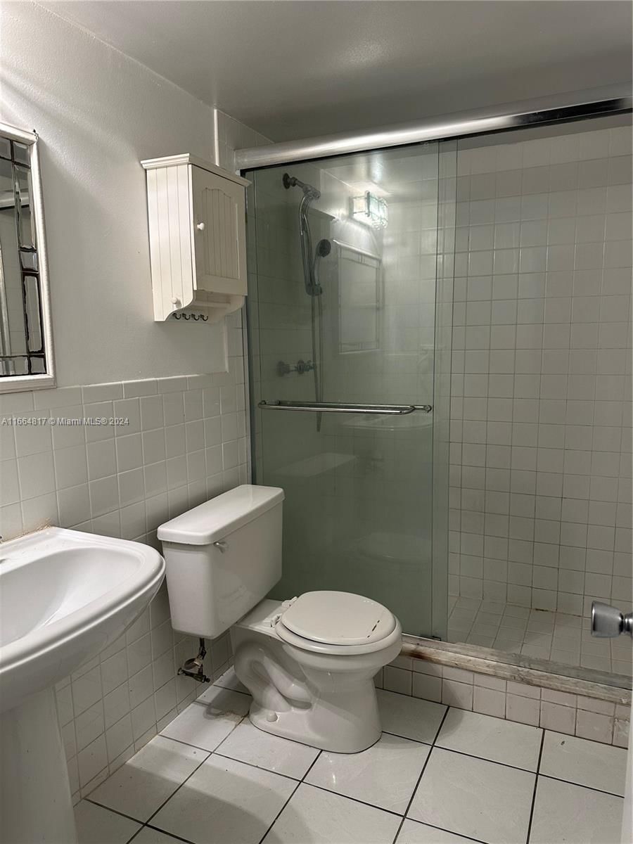 Real estate property located at 3730 Pine Island Rd #447, Broward, Sunrise Springs Condo Iv, Sunrise, FL