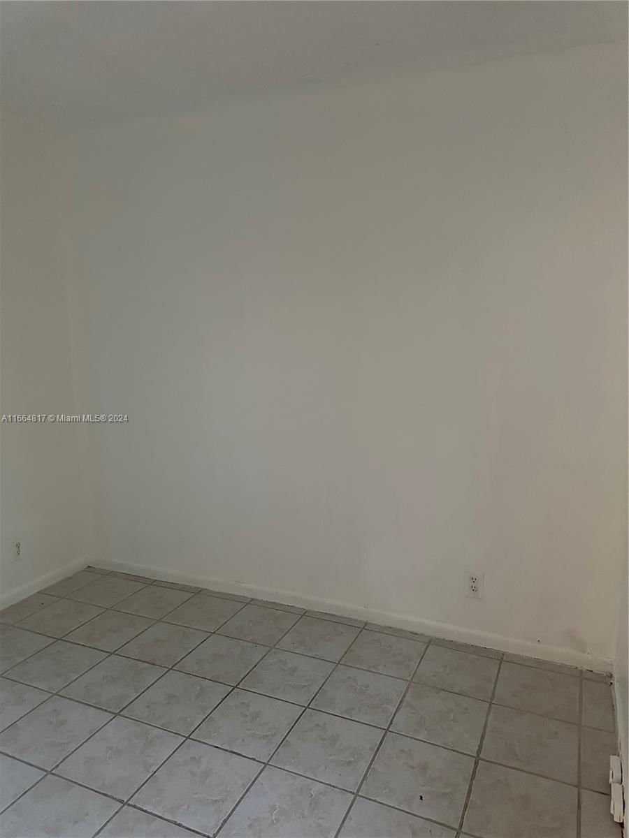 Real estate property located at 3730 Pine Island Rd #447, Broward, Sunrise Springs Condo Iv, Sunrise, FL