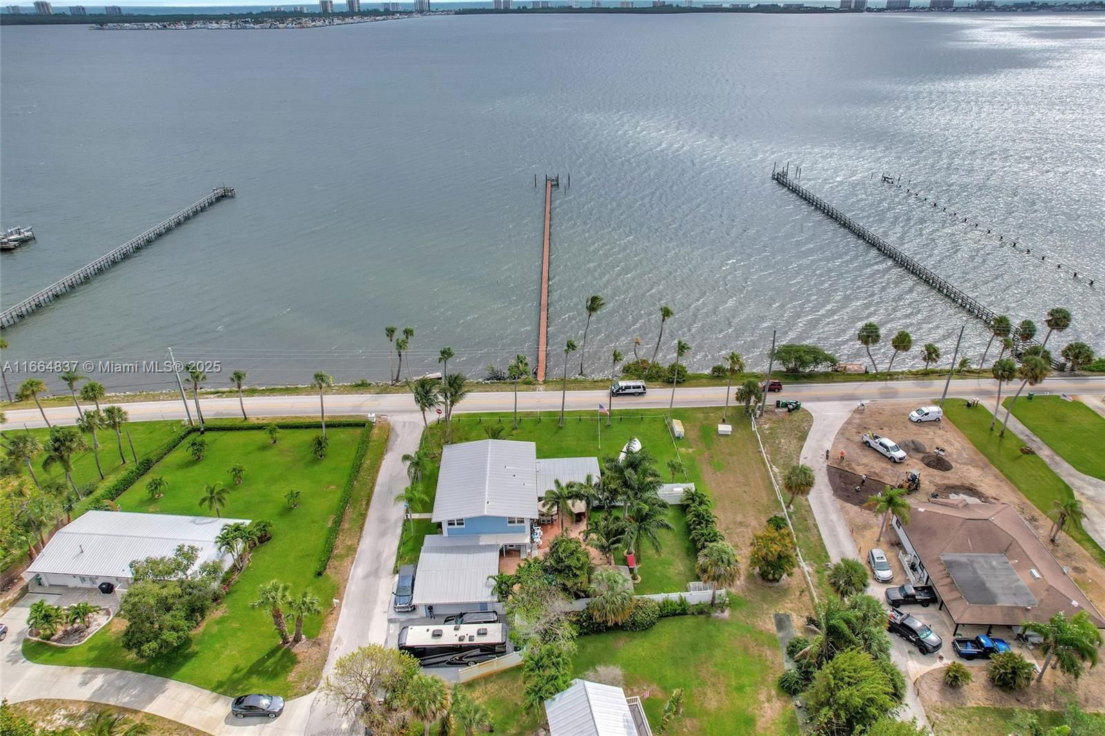 Real estate property located at 13549 Indian River Dr, St Lucie, Resubdivision Of 9/10-37-, Jensen Beach, FL