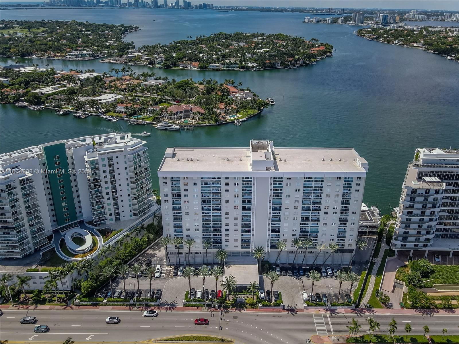 Real estate property located at 6770 Indian Creek Dr #8L, Miami-dade, Aquasol Condo, Miami Beach, FL
