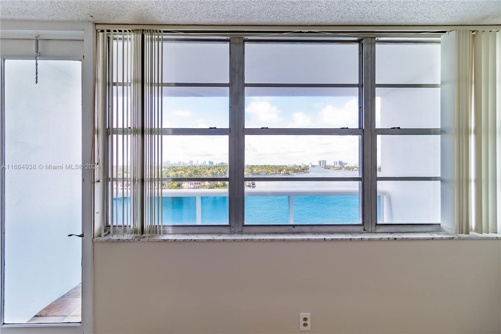 Real estate property located at 6770 Indian Creek Dr #8L, Miami-dade, Aquasol Condo, Miami Beach, FL