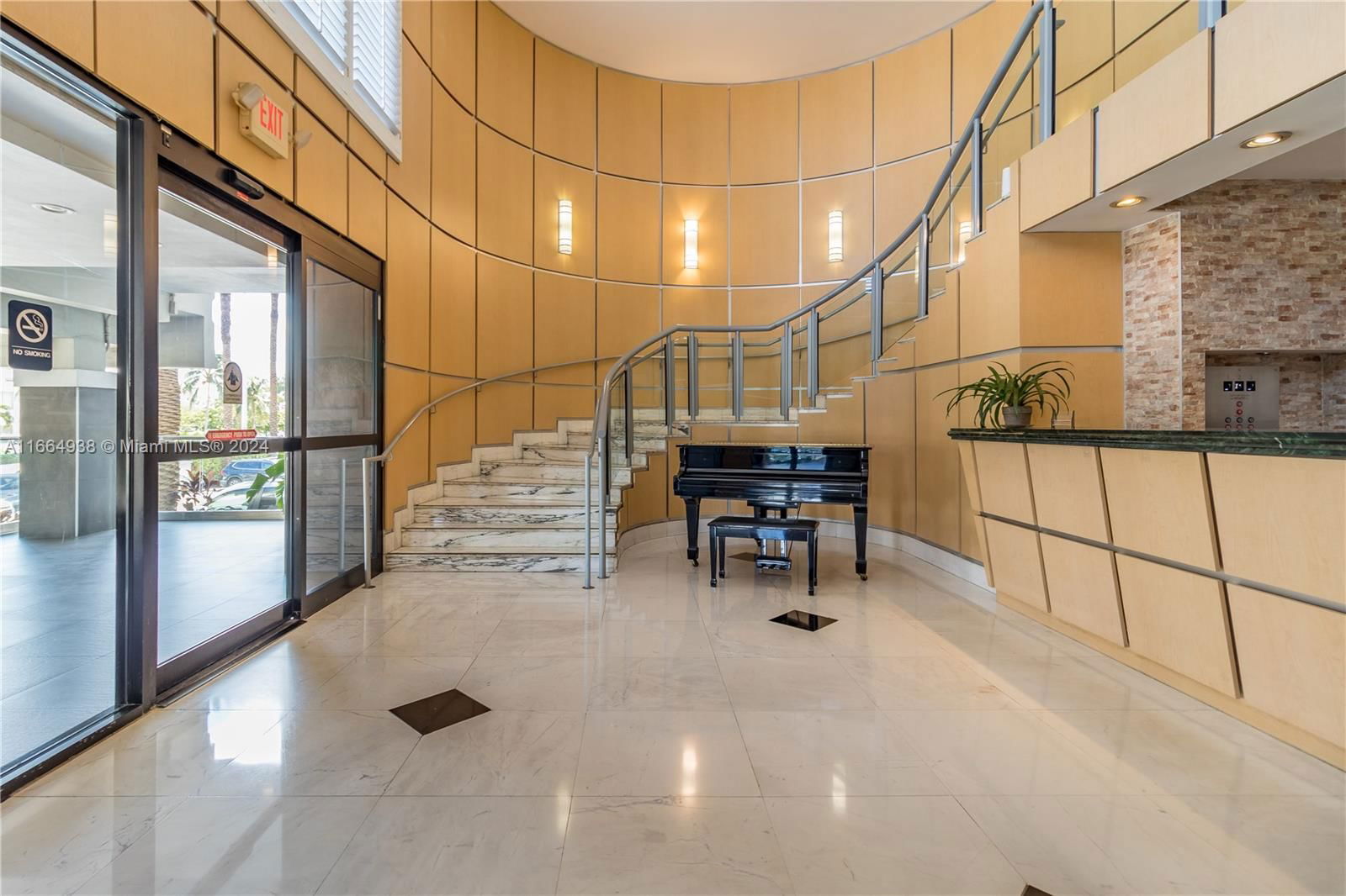 Real estate property located at 6770 Indian Creek Dr #8L, Miami-dade, Aquasol Condo, Miami Beach, FL