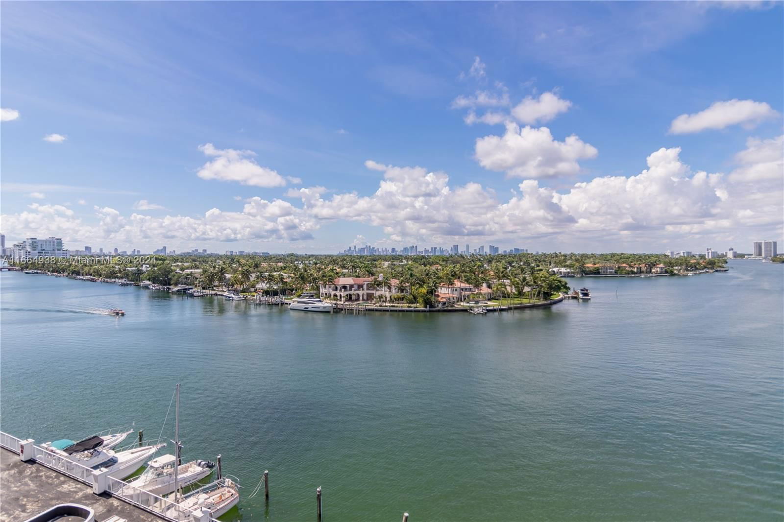 Real estate property located at 6770 Indian Creek Dr #8L, Miami-dade, Aquasol Condo, Miami Beach, FL