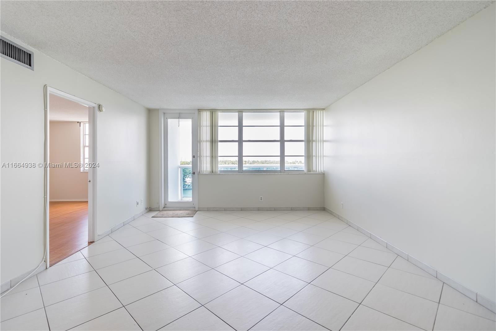 Real estate property located at 6770 Indian Creek Dr #8L, Miami-dade, Aquasol Condo, Miami Beach, FL