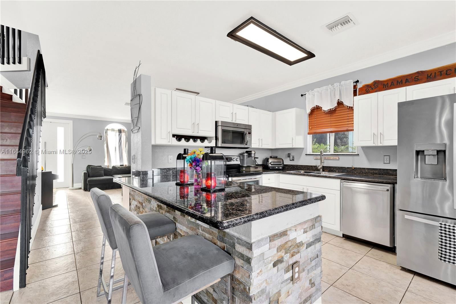 Real estate property located at 1811 16th Ave, Miami-dade, Keys Landing, Homestead, FL