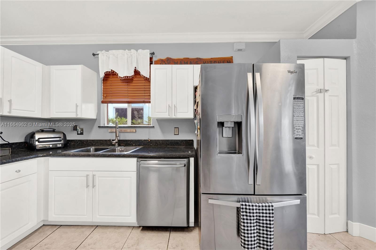 Real estate property located at 1811 16th Ave, Miami-dade, Keys Landing, Homestead, FL