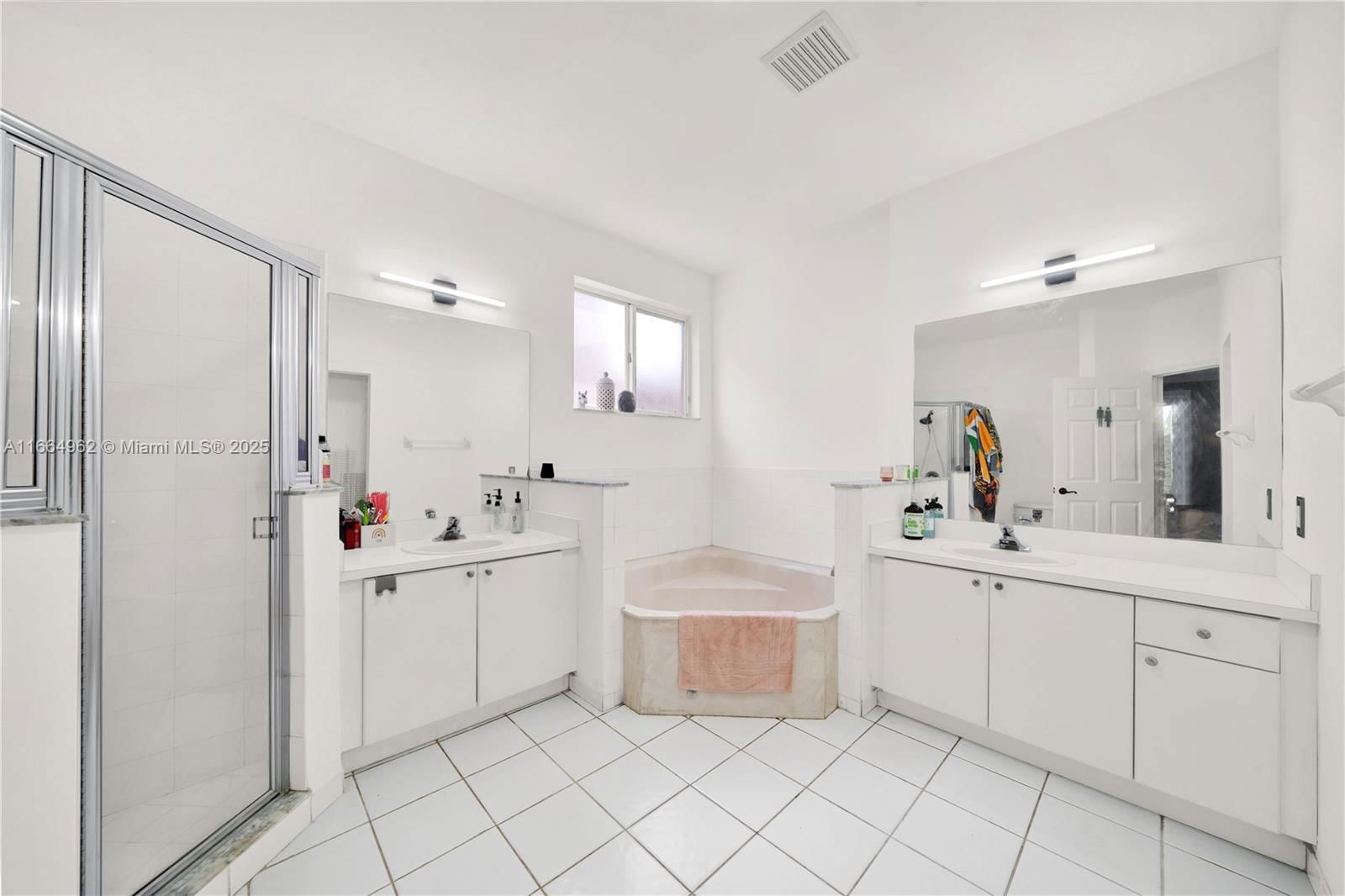 Real estate property located at 1811 16th Ave, Miami-dade, Keys Landing, Homestead, FL