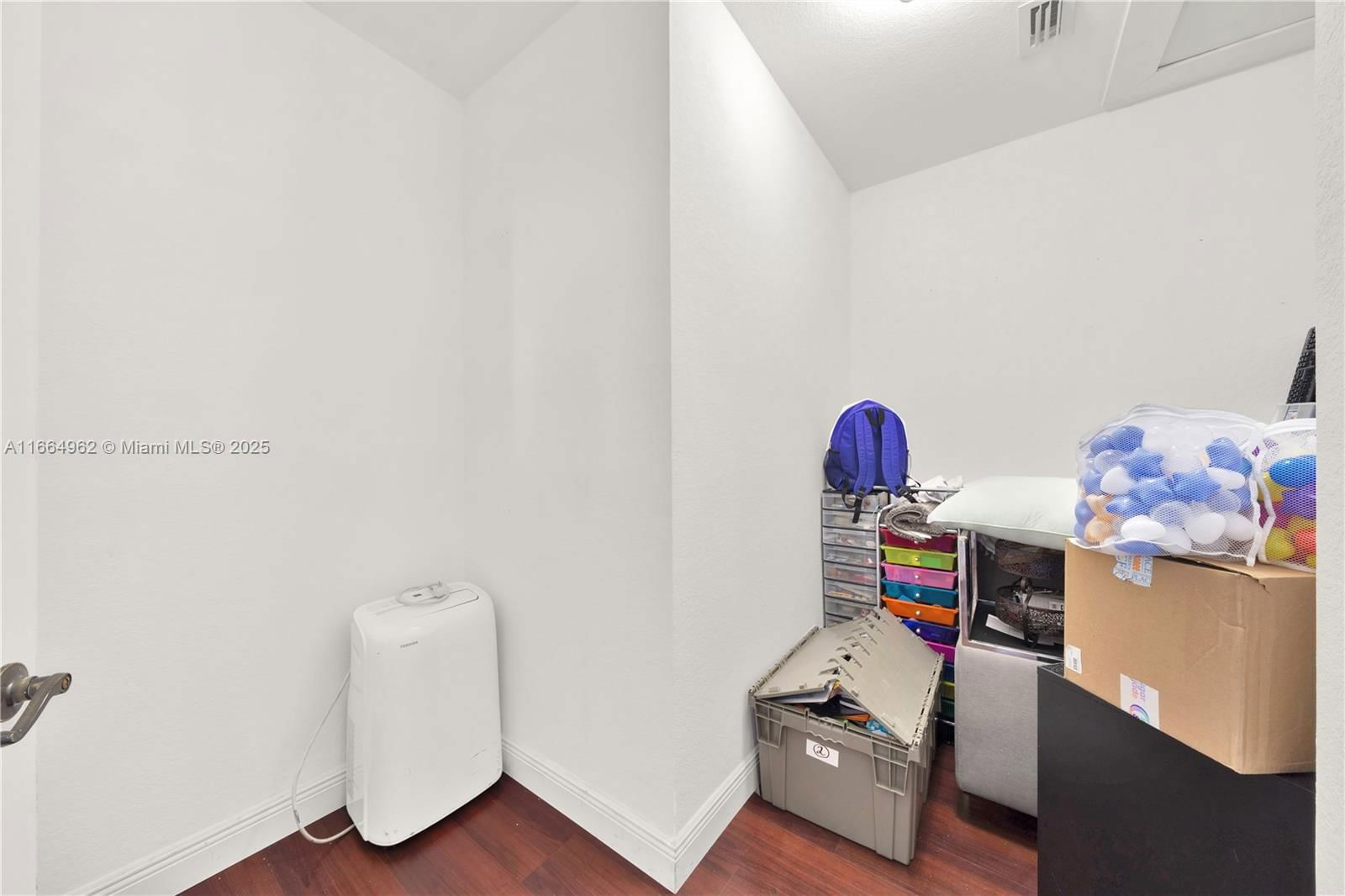 Real estate property located at 1811 16th Ave, Miami-dade, Keys Landing, Homestead, FL