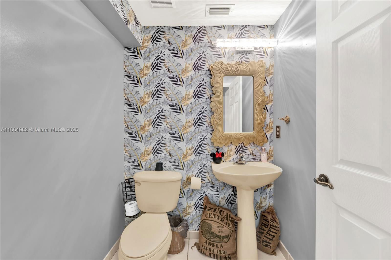Real estate property located at 1811 16th Ave, Miami-dade, Keys Landing, Homestead, FL