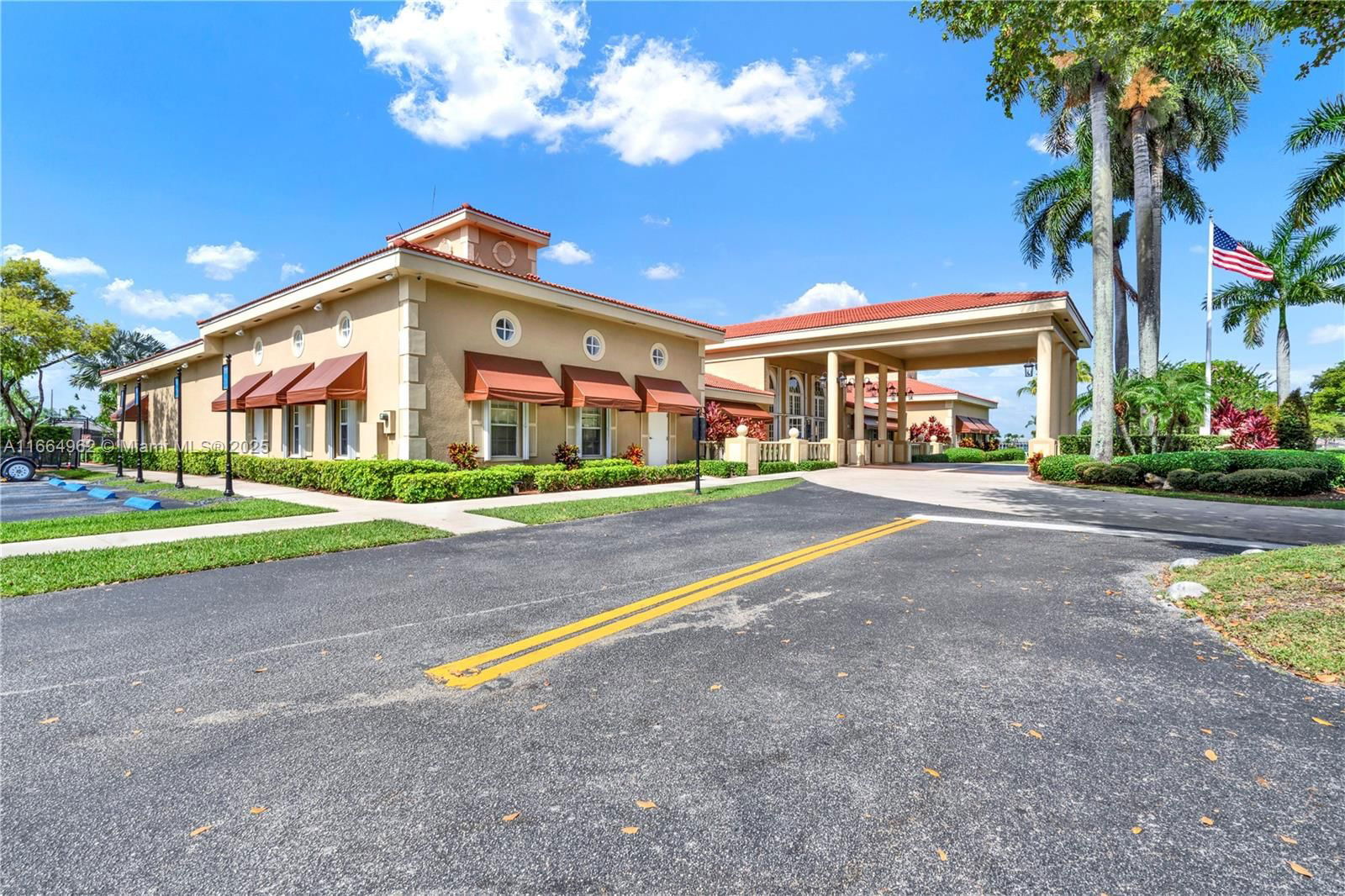 Real estate property located at 1811 16th Ave, Miami-dade, Keys Landing, Homestead, FL
