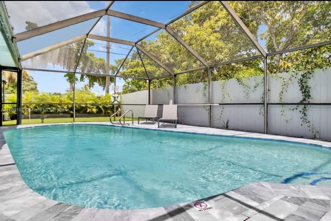 Real estate property located at 1000 129th St, Miami-Dade, MANSIONETTE HOMES, North Miami, FL