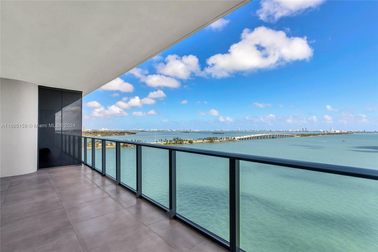 Real estate property located at 3131 7th Ave #1203, Miami-Dade, ONE PARAISO CONDO, Miami, FL