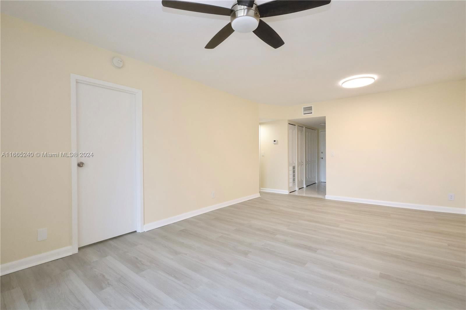 Real estate property located at 2821 Somerset Dr #309, Broward, SOMERSET NO 1 CONDO, Lauderdale Lakes, FL