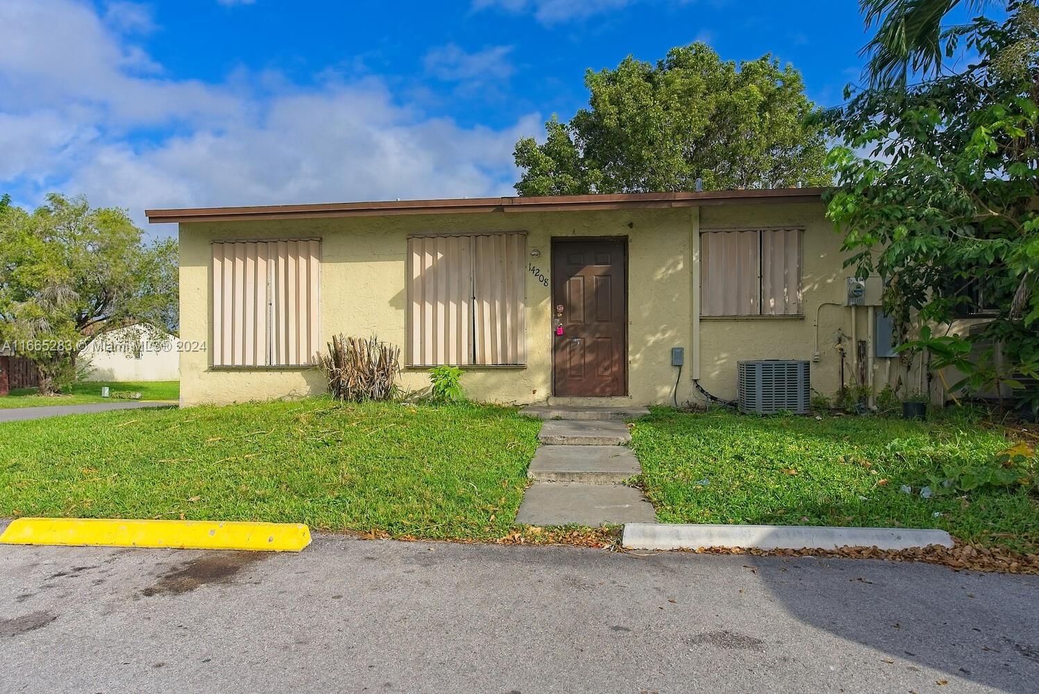 Real estate property located at 14208 283rd St #0, Miami-Dade, SEAPINES, Homestead, FL