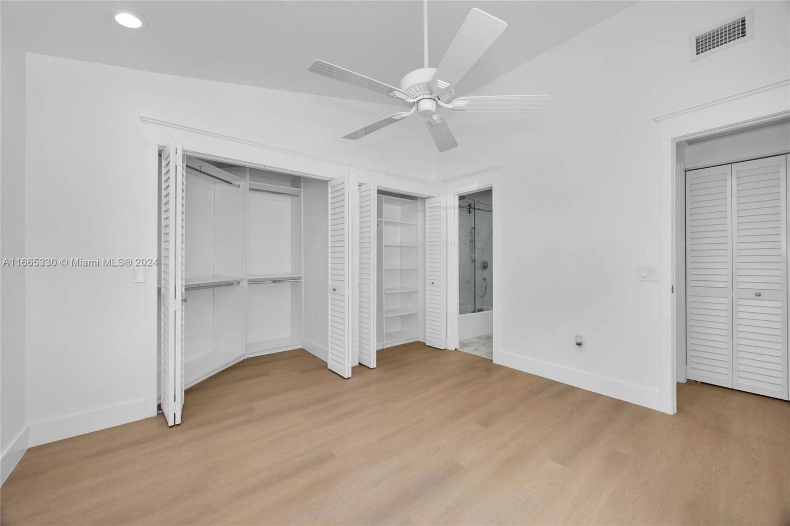Real estate property located at 14980 48th Ter G, Miami-dade, Lakes Meadow Vilg Homes C, Miami, FL