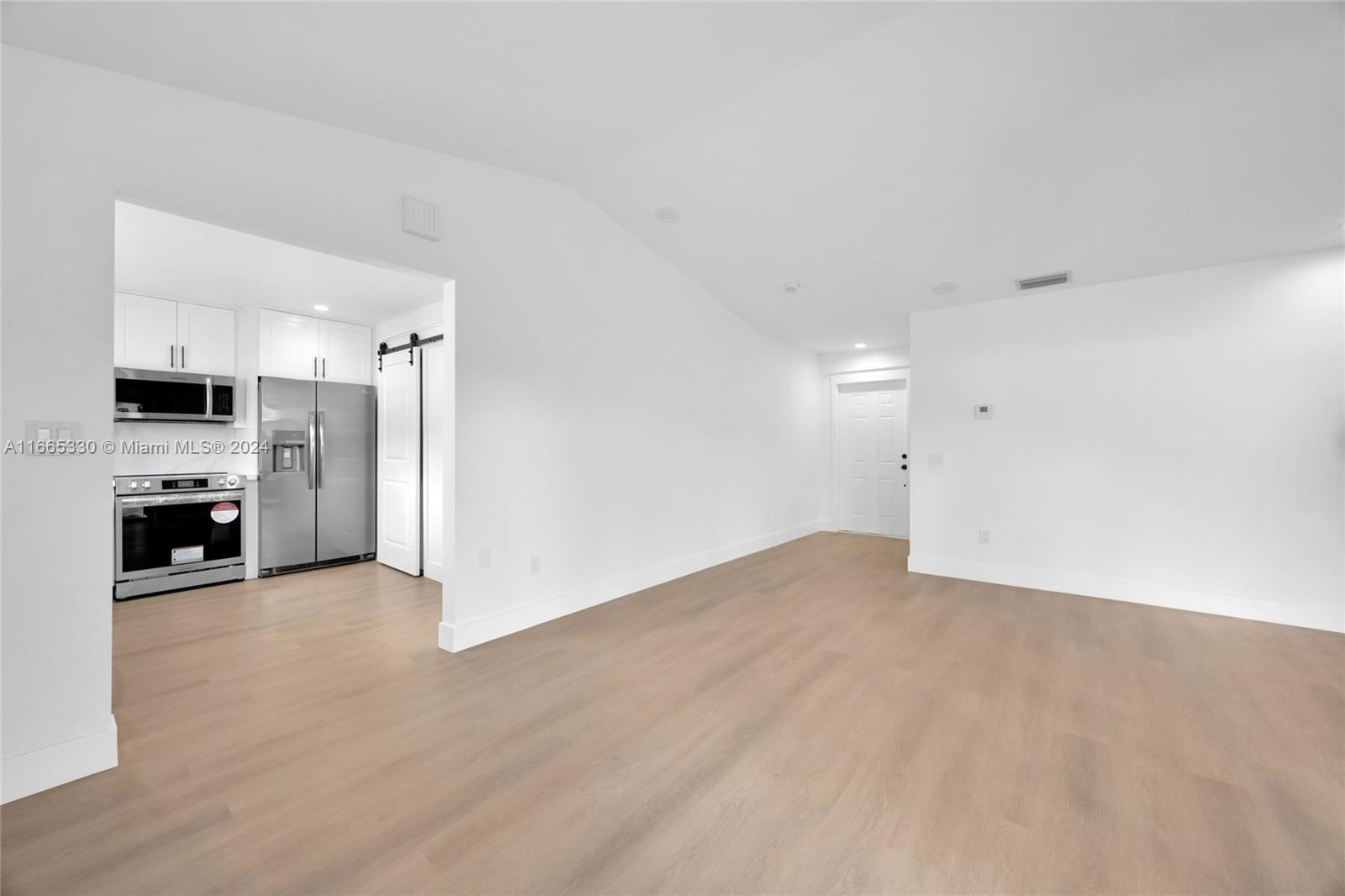Real estate property located at 14980 48th Ter G, Miami-dade, Lakes Meadow Vilg Homes C, Miami, FL
