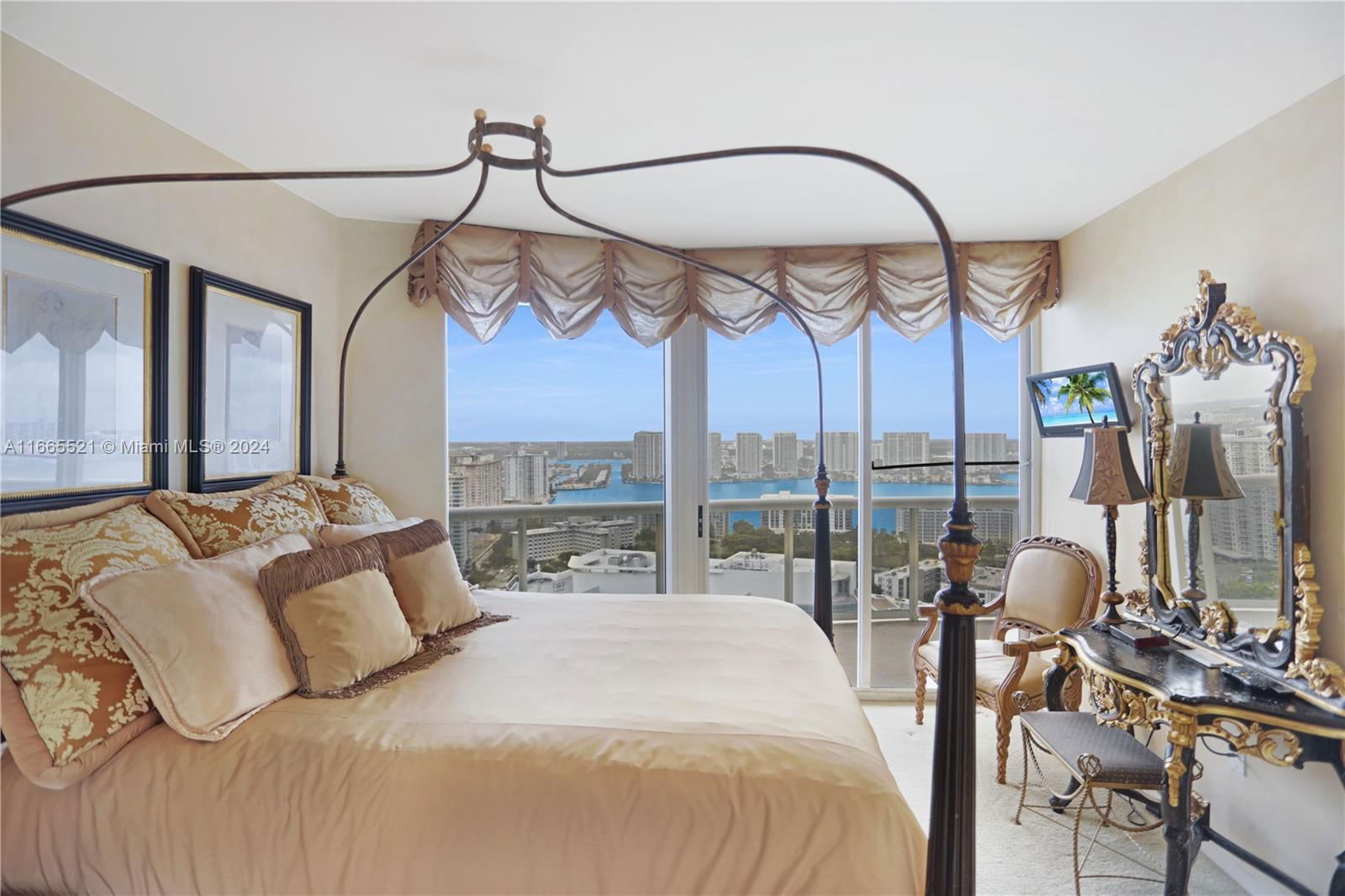 Real estate property located at 17555 Collins Ave #3001, Miami-dade, The Pinnacle Condo, Sunny Isles Beach, FL