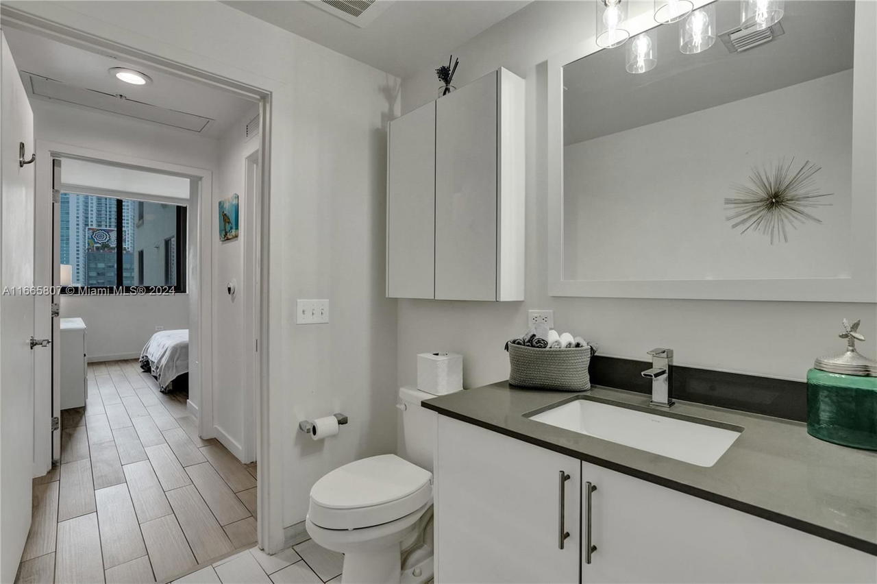 Real estate property located at 999 1st Ave #1807, Miami-dade, Nine At Mary Brickell Vil, Miami, FL