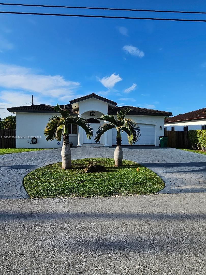 Real estate property located at 9000 157th St, Miami-Dade, CORAL REEF HOMESITES, Palmetto Bay, FL