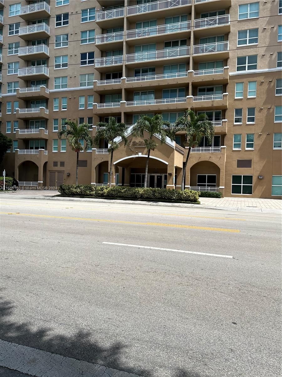 Real estate property located at , Miami-Dade, DA VINCI ON DOUGLAS CONDO, Miami, FL