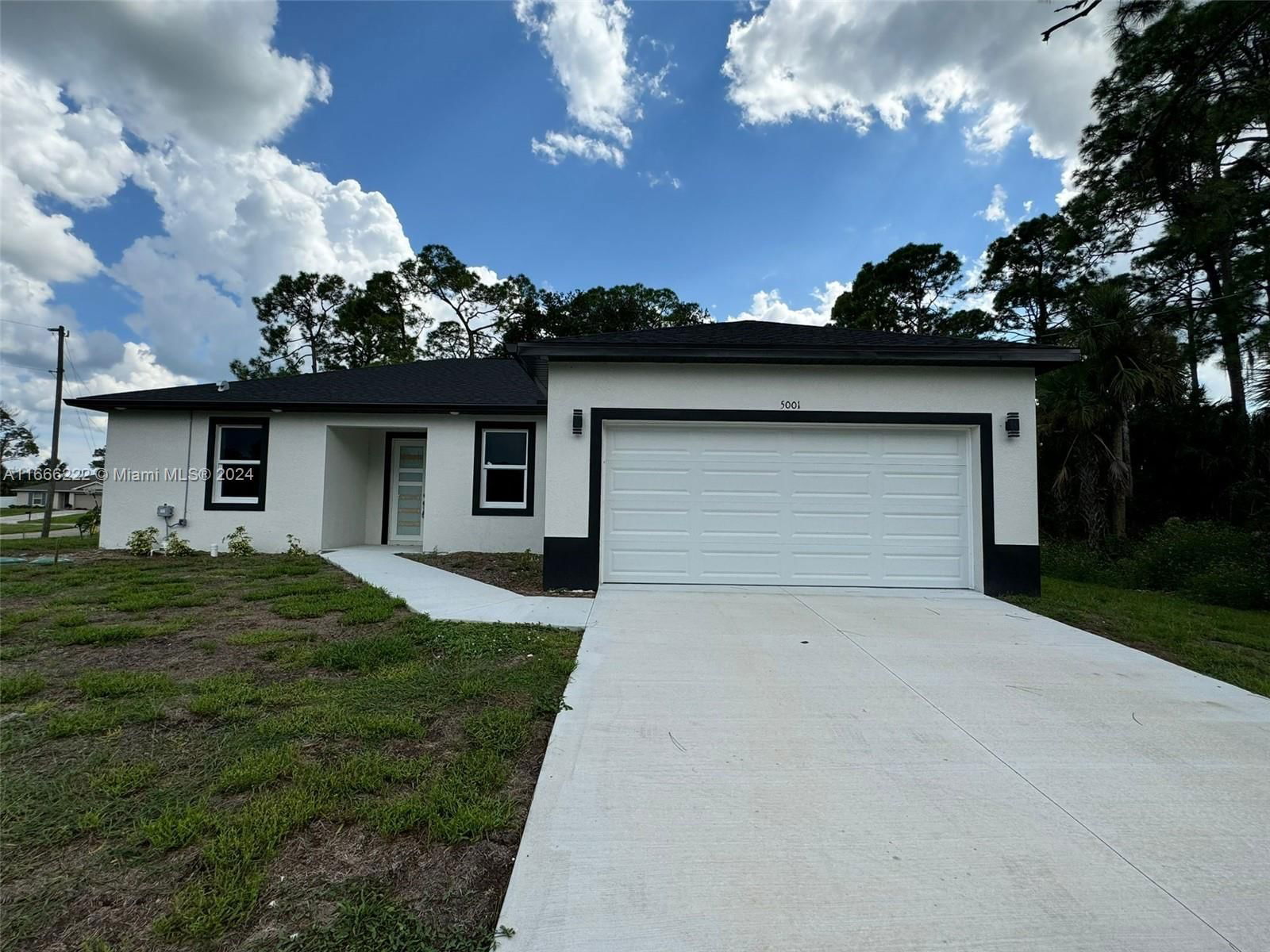 Real estate property located at 5001 Montrose, Hendry, Port Labelle unit 3, La Belle, FL