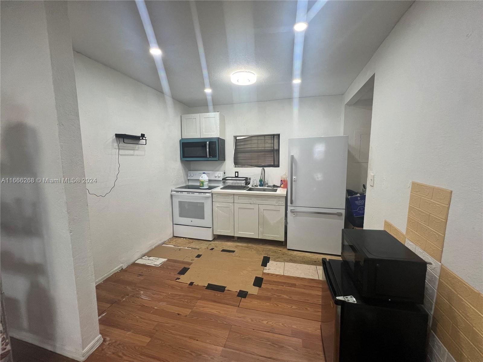 Real estate property located at 262 75th St, Miami-dade, None, Miami, FL