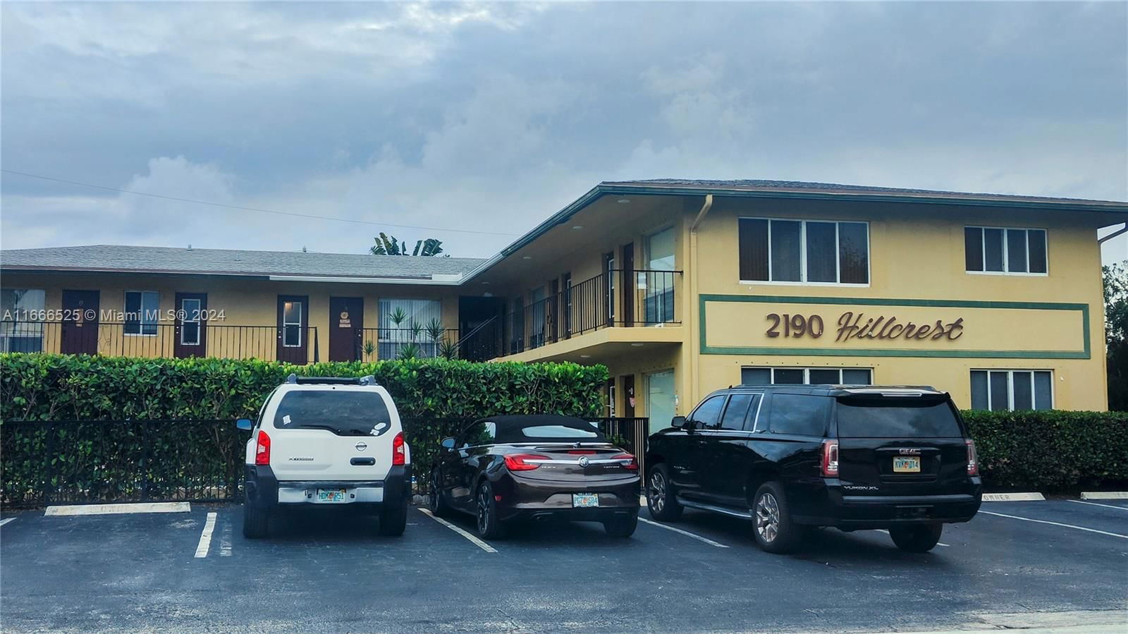 Real estate property located at 2190 5th St #9-A, Broward, HILLCREST OF POMPANO COND, Pompano Beach, FL