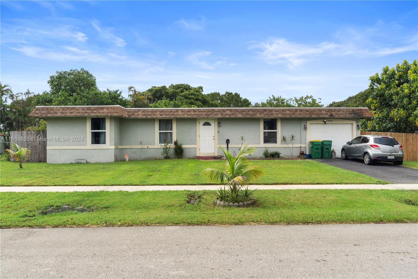 Real estate property located at 7813 73rd Ter, Broward, HEATHGATE, Tamarac, FL